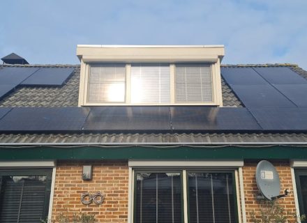 TheStouten review MegaSolar